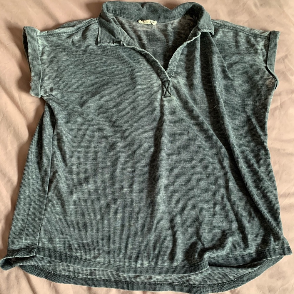 Collared t shirt
